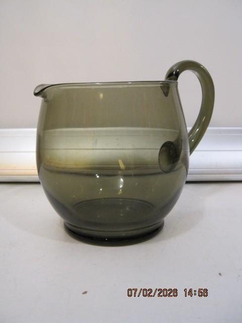 copier waterkan gesigneerd met ets 15 cm hoog (375), Antiek en Kunst, Antiek | Glas en Kristal, Ophalen of Verzenden