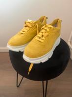 Copenhagen, Geel, Nieuw, Ophalen of Verzenden, Sneakers of Gympen