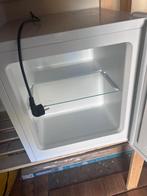 Tomado TFM4401W - Mini vriezer - 34 liter - Low Frost - Wit, Ophalen, Met vriesvak, Minder dan 45 cm, Minder dan 85 cm