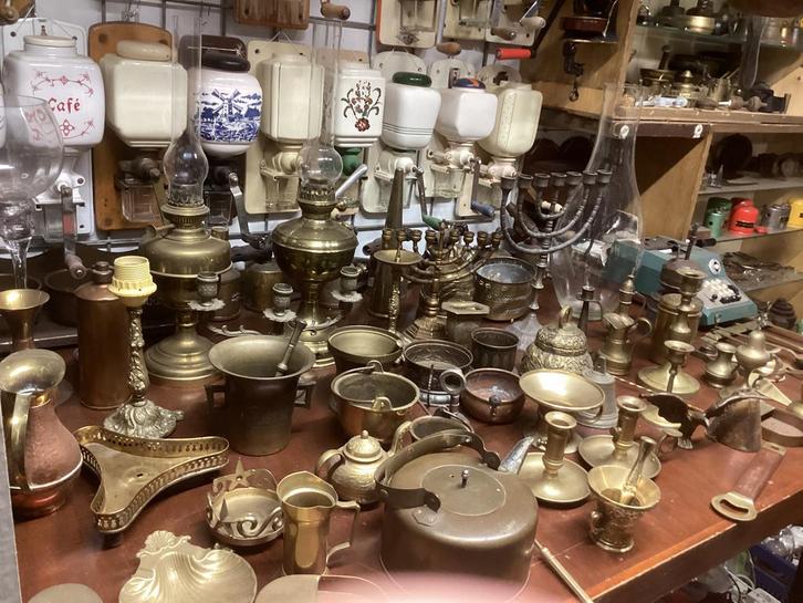 Emaille zink melkbussen petroleum stellen koperen kaarsenkan, Antiek en Kunst, Curiosa en Brocante, Ophalen