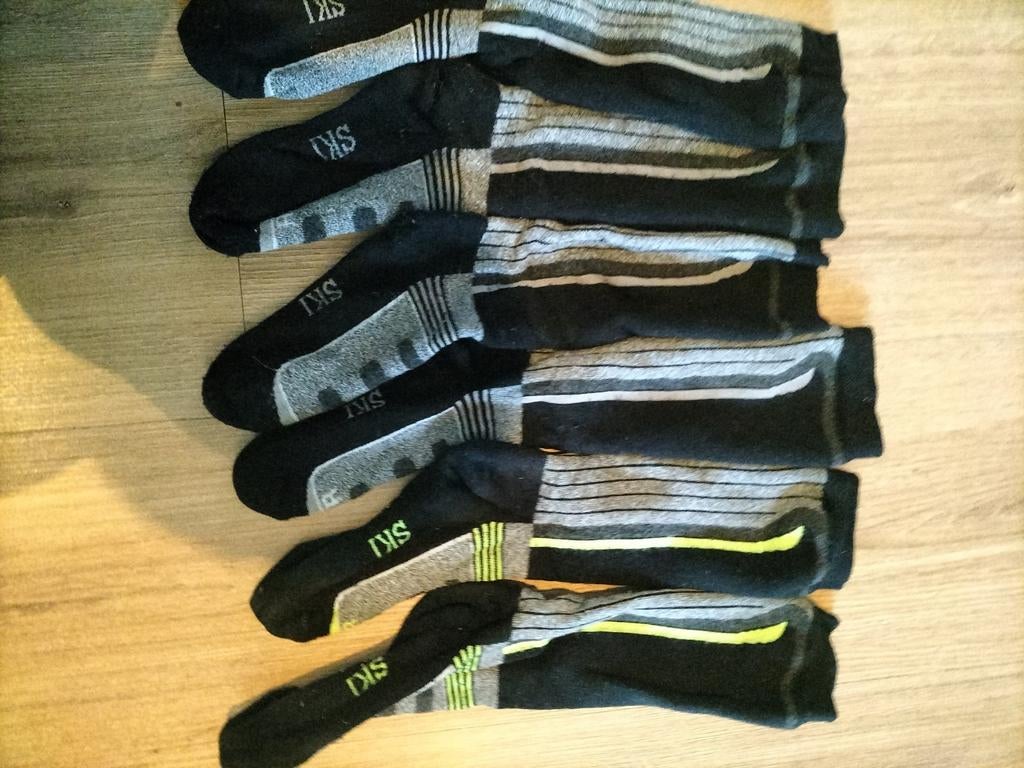 3 paar skisokken maat 27-30, Ophalen of Verzenden, Gedragen, Overige maten, SKI