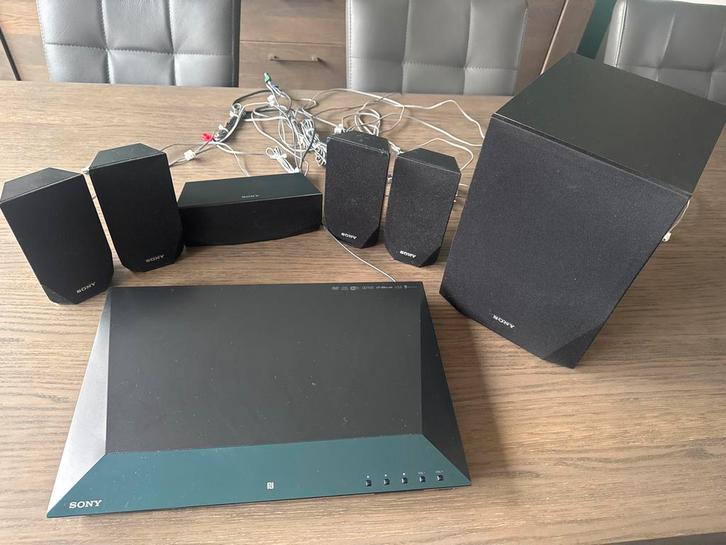 Sony Blu-ray Speler met Dolby Surround BDV-E2100, Audio, Tv en Foto, Home Cinema-sets, Zo goed als nieuw, Blu-ray-speler, 5.1-systeem