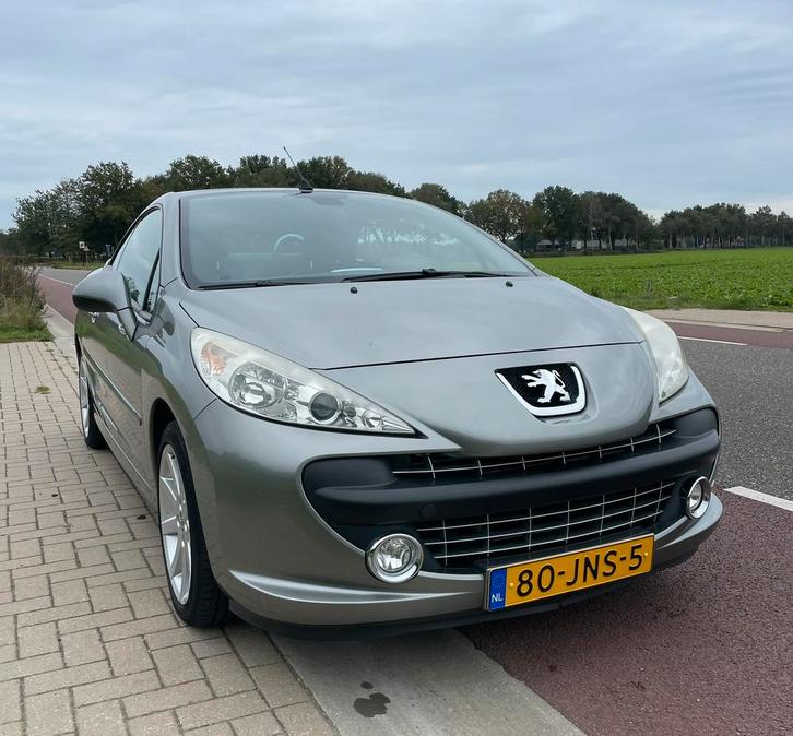 Peugeot 207 1.6 16V CC 88KW 2009 Grijs, Auto's, Peugeot, Particulier, Benzine, C, Cabriolet, Handgeschakeld, Origineel Nederlands