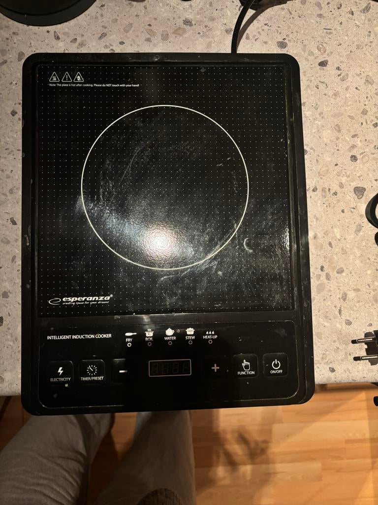 Inductie plaatje 1 pits, Zo goed als nieuw, Inductie, Vrijstaand, 4 kookzones