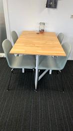 Houten Eettafel met 4 Stoelen IKEA, Huis en Inrichting, Tafels | Eettafels, 100 tot 150 cm, Eikenhout, Ophalen of Verzenden, Zo goed als nieuw