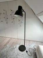 Ikea Hector Vloerlamp - Zwart, Huis en Inrichting, Lampen | Vloerlampen, Ophalen, Zo goed als nieuw, Metaal, 150 tot 200 cm