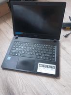 Defecte laptop met laptop sleeve te koop!, Computers en Software, Windows Laptops, Ophalen, 2 tot 3 Ghz, 14 inch, Niet werkend