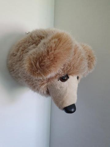 Pluche berenkop voor aan de muur beschikbaar voor biedingen