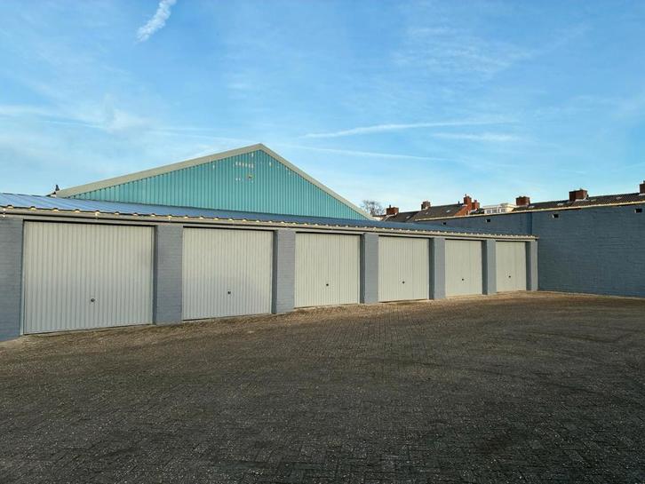Garageboxen te koop Bergen op Zoom, Auto diversen, Autostallingen en Garages