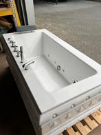 Jacuzzi bad, Huis en Inrichting, Badkamer | Complete badkamers, -, -, Met bad, Ophalen of Verzenden