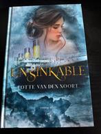 Unsinkable - Lotte van den Noort, Ophalen of Verzenden, Zo goed als nieuw, Nederland