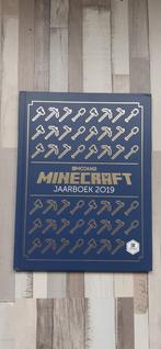 Minecraft jaarboek 2019 - Mojang, Ophalen of Verzenden, Zo goed als nieuw