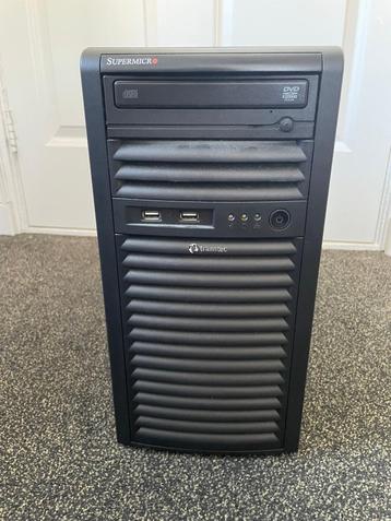 Kleine en stille SuperMicro-server (Xeon, 32GB RAM, 3TB HDD) beschikbaar voor biedingen
