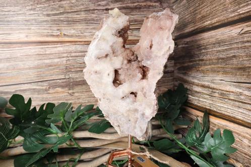 Roze amethist slab op standaard #0334 mineraal edelsteen, Verzamelen, Mineralen en Fossielen, Mineraal, Ophalen of Verzenden