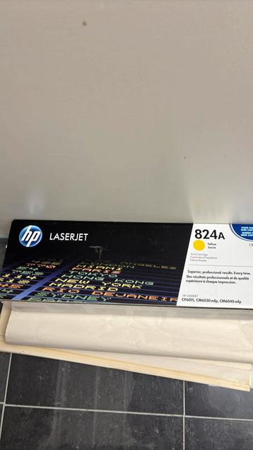 HP824a yellow beschikbaar voor biedingen