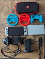 Nintendo Switch OLED wit met dock en accessoires, Spelcomputers en Games, Spelcomputers | Nintendo Switch, Ophalen of Verzenden