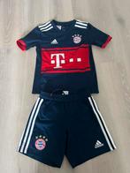 Adidas FC Bayern M pakje maat 128, Ophalen of Verzenden, Zo goed als nieuw, Jongen of Meisje