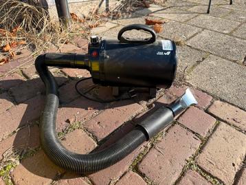 Nooit gebruikte waterblazer hondenföhn beschikbaar voor biedingen