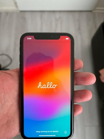 iPhone 11 Zwart 64 GB beschikbaar voor biedingen