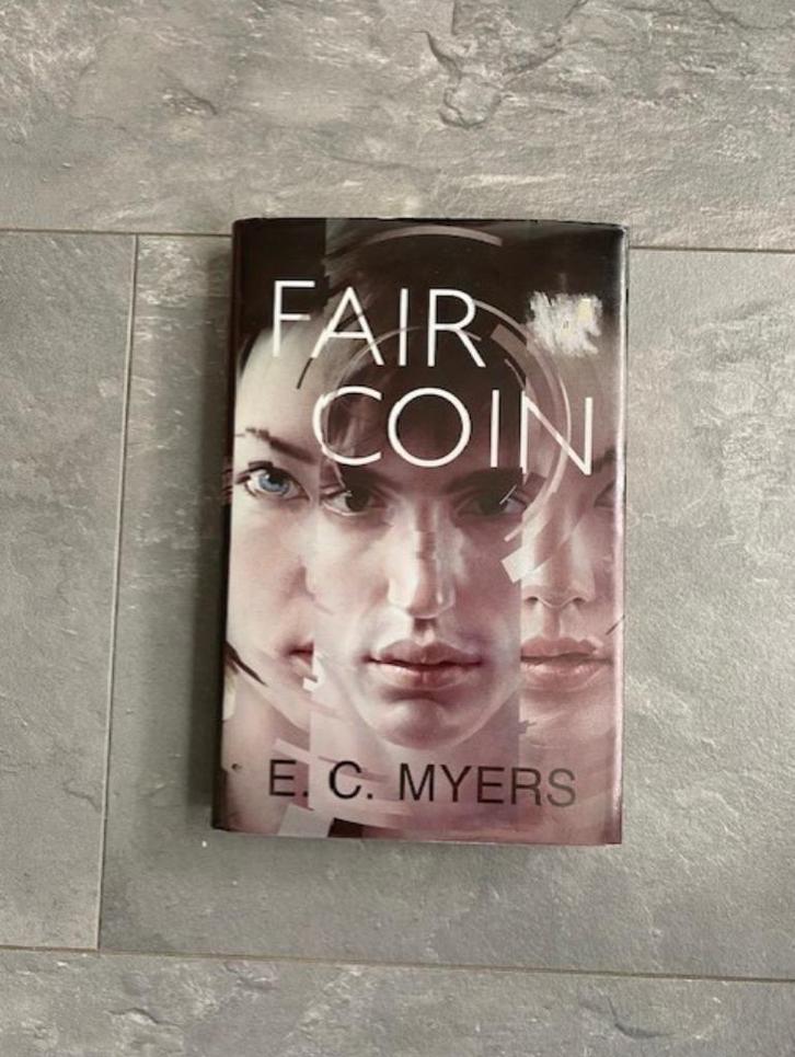 FAIR COIN - E.C.Myers (qwe) Engelstalig boek., Boeken, Romans, Zo goed als nieuw, Ophalen of Verzenden