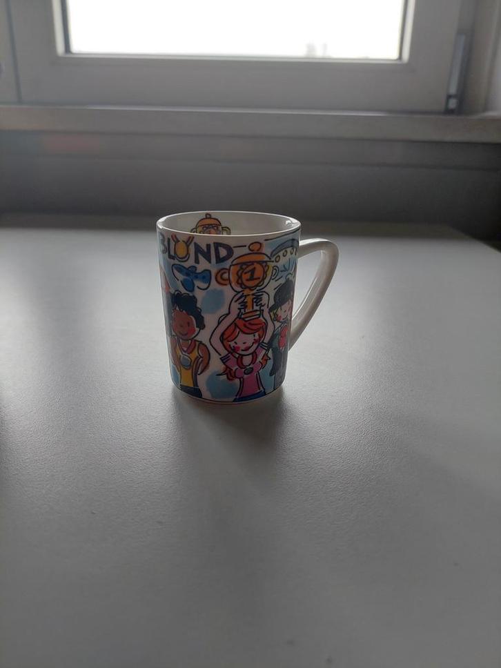 KLM Kopje Blond Amsterdam, Huis en Inrichting, Keuken | Servies, Zo goed als nieuw, Kop(pen) en/of Schotel(s), Blond Amsterdam