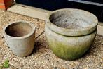 Gratis 2 zware betonnen bloempotten, Tuin en Terras, Bloempotten, Ophalen, Gebruikt, Rond, Minder dan 25 cm