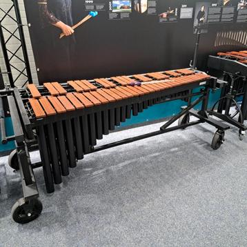 Marimba Majestic Quantum m1543p demo 1500e korting  beschikbaar voor biedingen