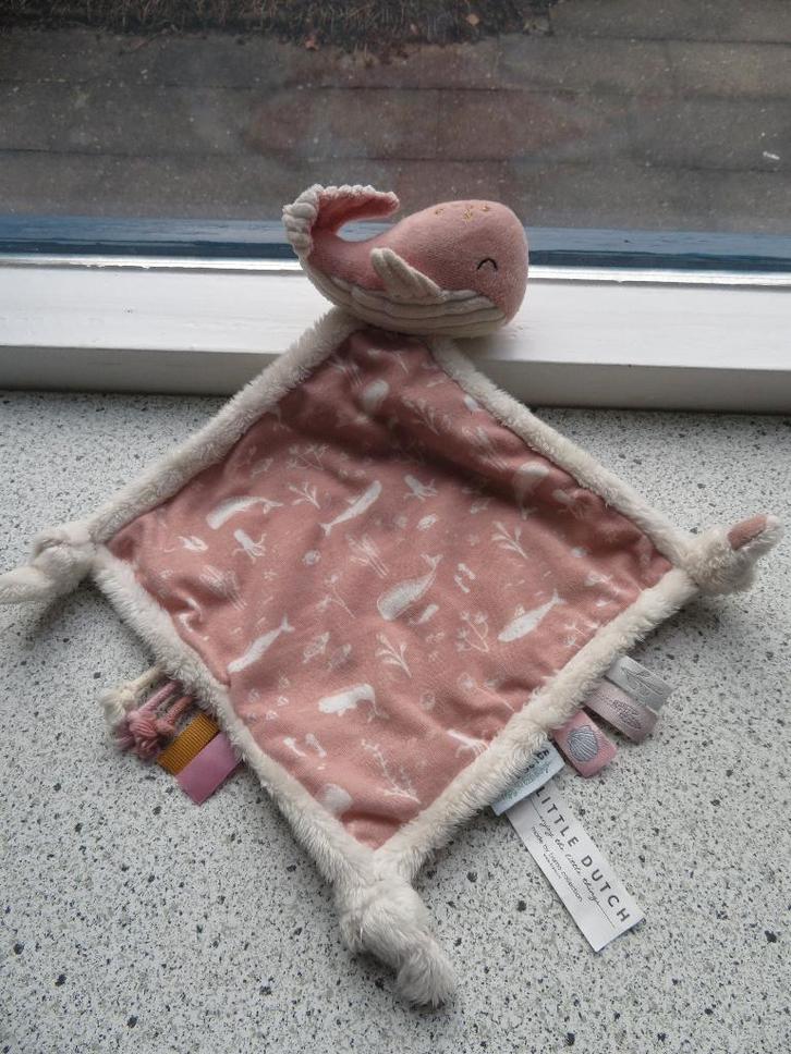 Knuffeldoek Walvis merk Little Dutch Tiamo ocean roze, Kinderen en Baby's, Speelgoed | Knuffels en Pluche, Zo goed als nieuw, Overige typen