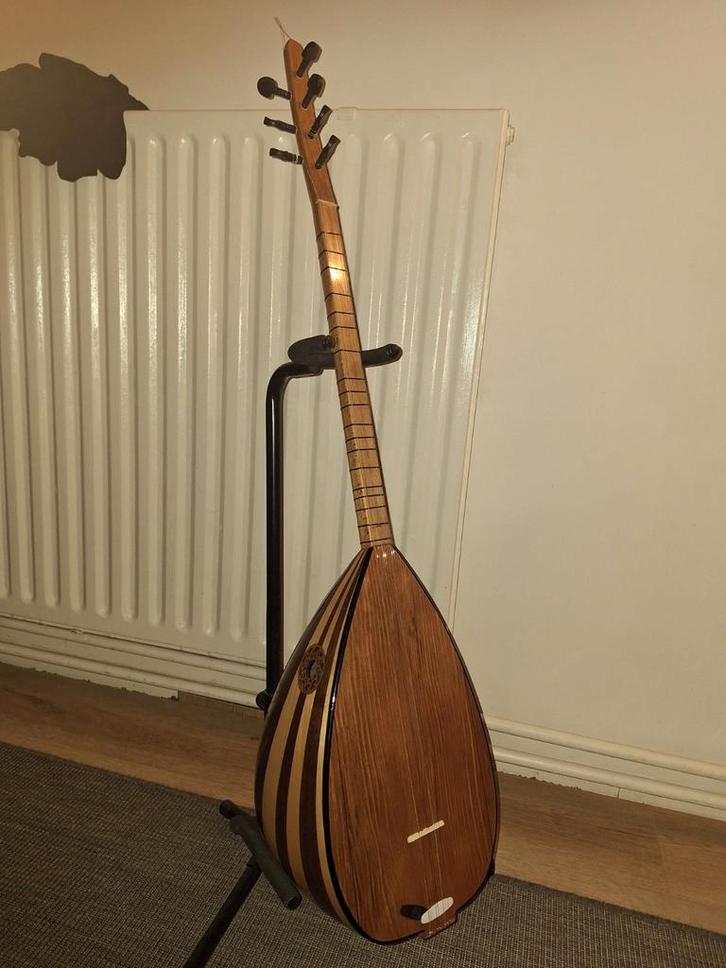 Turkse Bağlama - Korte Nek - Nieuwstaat!. En ik heb nog een, Muziek en Instrumenten, Snaarinstrumenten | Overige, Ophalen of Verzenden