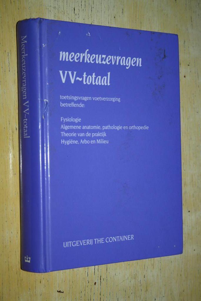 Meerkeuzevragen VV totaal voetverzorging pedicure, Boeken, Advies, Hulp en Training, Gelezen, Ophalen of Verzenden