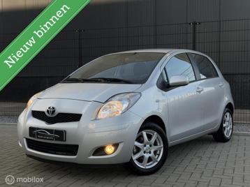 Toyota Yaris 1.3 VVTi Aspiration |AUTOMAAT|1e eigenaar|APK beschikbaar voor biedingen