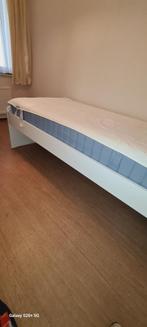 Stevig & Comfortabel Hoog Bed  200x90cm, Huis en Inrichting, Slaapkamer | Bedden, Ophalen, 90 cm, Eenpersoons, Wit