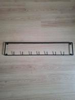 Kapstok nieuw, Ophalen