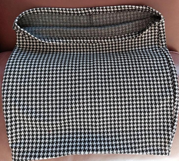 mooi pied-de-poule rokje kort - mt. 38 elastische tailleband, Kleding | Dames, Rokken, Zo goed als nieuw, Maat 38/40 (M), Zwart