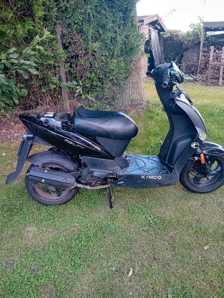 Kymco agility 50, Fietsen en Brommers, Scooters | Kymco, Gebruikt, Agility, Maximaal 45 km/u, Benzine, Ophalen
