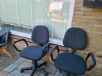 Twee  grijs bureaustoelen Gratis, Huis en Inrichting, Ophalen, Zo goed als nieuw, Grijs