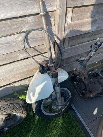 Piaggio fly 4T 2012 Onderdelen  beschikbaar voor biedingen