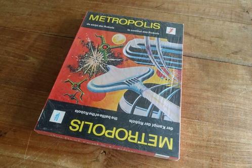 Vintage bordspel ruimtevaart metropolis de strijd der robots, Hobby en Vrije tijd, Gezelschapsspellen | Bordspellen, Nieuw, Ophalen of Verzenden