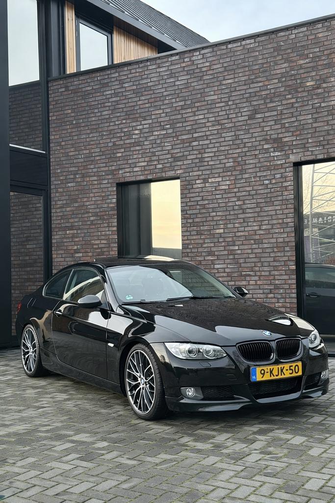 BMW E92 N54 2008 Zwart, Auto's, BMW, Particulier, 3-Serie, ABS, Airbags, Airconditioning, Alarm, Bochtverlichting, Centrale vergrendeling