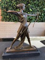 bronzen beeld Diana godin v jacht met boog, Antiek en Kunst, Ophalen of Verzenden