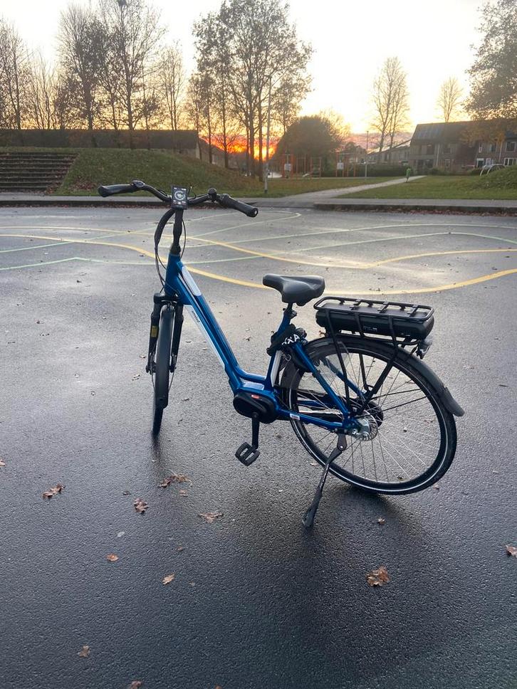 Amslod e-bike, zo goed als nieuw, Fietsen en Brommers, Elektrische fietsen, Zo goed als nieuw, Overige merken, 50 km per accu of meer