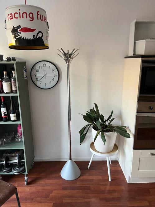 CASCANDO Tango Kapstok B30xL10xH180 - Chroom staal design, Huis en Inrichting, Woonaccessoires | Kapstokken, Zo goed als nieuw