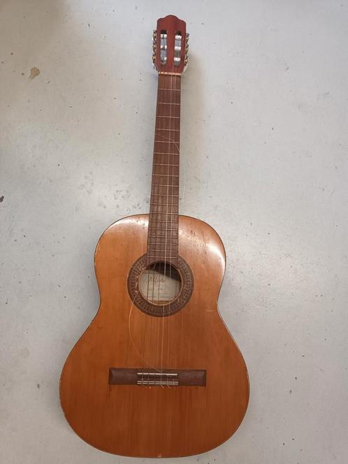Alfesta Alpha CH 030 Klassieke Gitaar - Jaren 70, Muziek en Instrumenten, Snaarinstrumenten | Gitaren | Akoestisch, Gebruikt, Klassieke of Spaanse gitaar