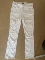 BOOTCUT low Waist wide leg jeans, Kleding | Dames, Gedragen, W28 - W29 (confectie 36), Ophalen of Verzenden, Wit