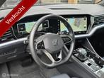 VOLKSWAGEN TOUAREG 3.0 TSI EHYBRID PANO LUCHT 360CAM ACC TRE, Auto's, Volkswagen, Automaat, Gebruikt, 2995 cc, Bedrijf