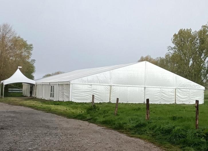 Festzelt aluhalle pagode zelt mieten, Hobby en Vrije tijd, Feestartikelen | Verhuur, Carnaval, Ophalen of Verzenden