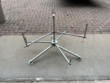 Spuitbok beschikbaar voor biedingen