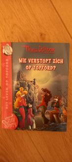 Thea Stilton - Wie verstopt zich op Topford?, Ophalen of Verzenden, Thea Stilton, Zo goed als nieuw