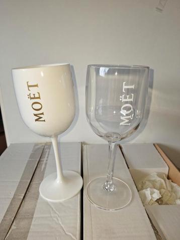 Moët Champagne Glazen - Nieuw in Doos! beschikbaar voor biedingen