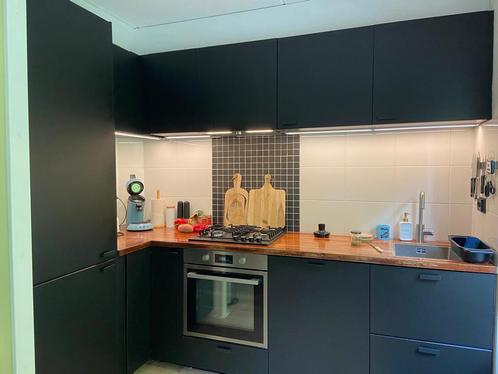 Ikea keuken zwart serie Enhet, Huis en Inrichting, Keuken | Complete keukens, Overige typen, Zwart, Ophalen